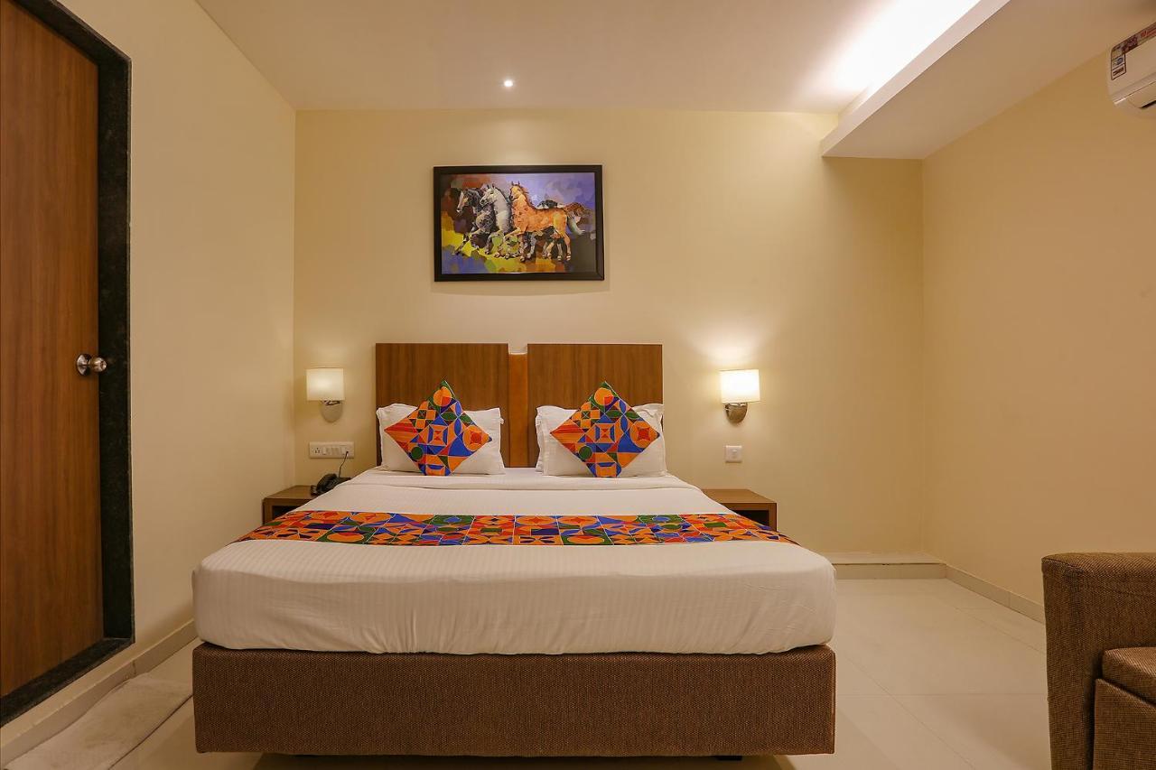 Fabhotel Royal International Mumbai Ngoại thất bức ảnh